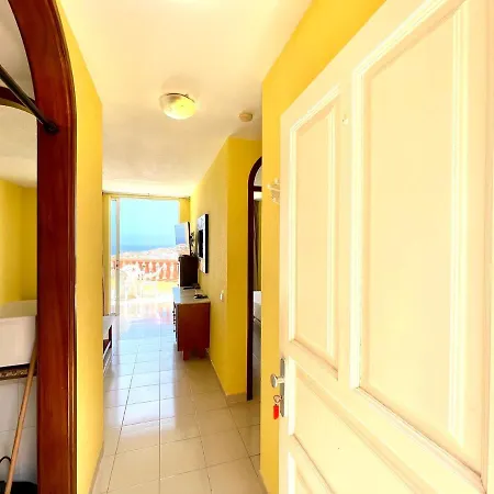 Bonito Apartamento, Bien Comunicado En Tenerife Sur Lägenhet