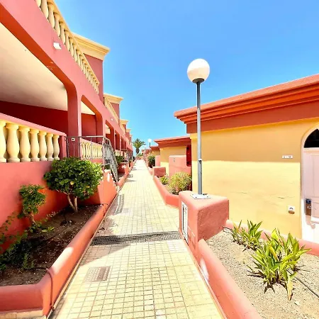 Bonito Apartamento, Bien Comunicado En Tenerife Sur